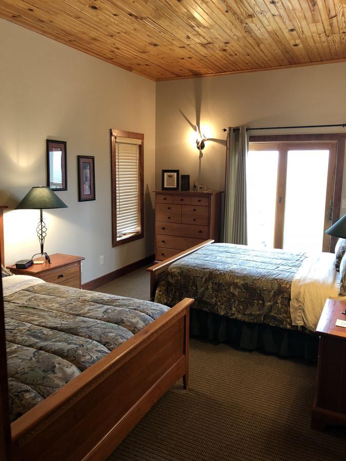 Comstock Premier Lodge Llc Sargent Екстериор снимка